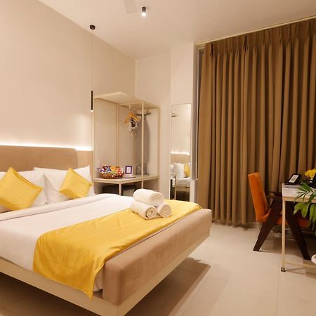 Hotel Varuna Varanasi Dış mekan fotoğraf