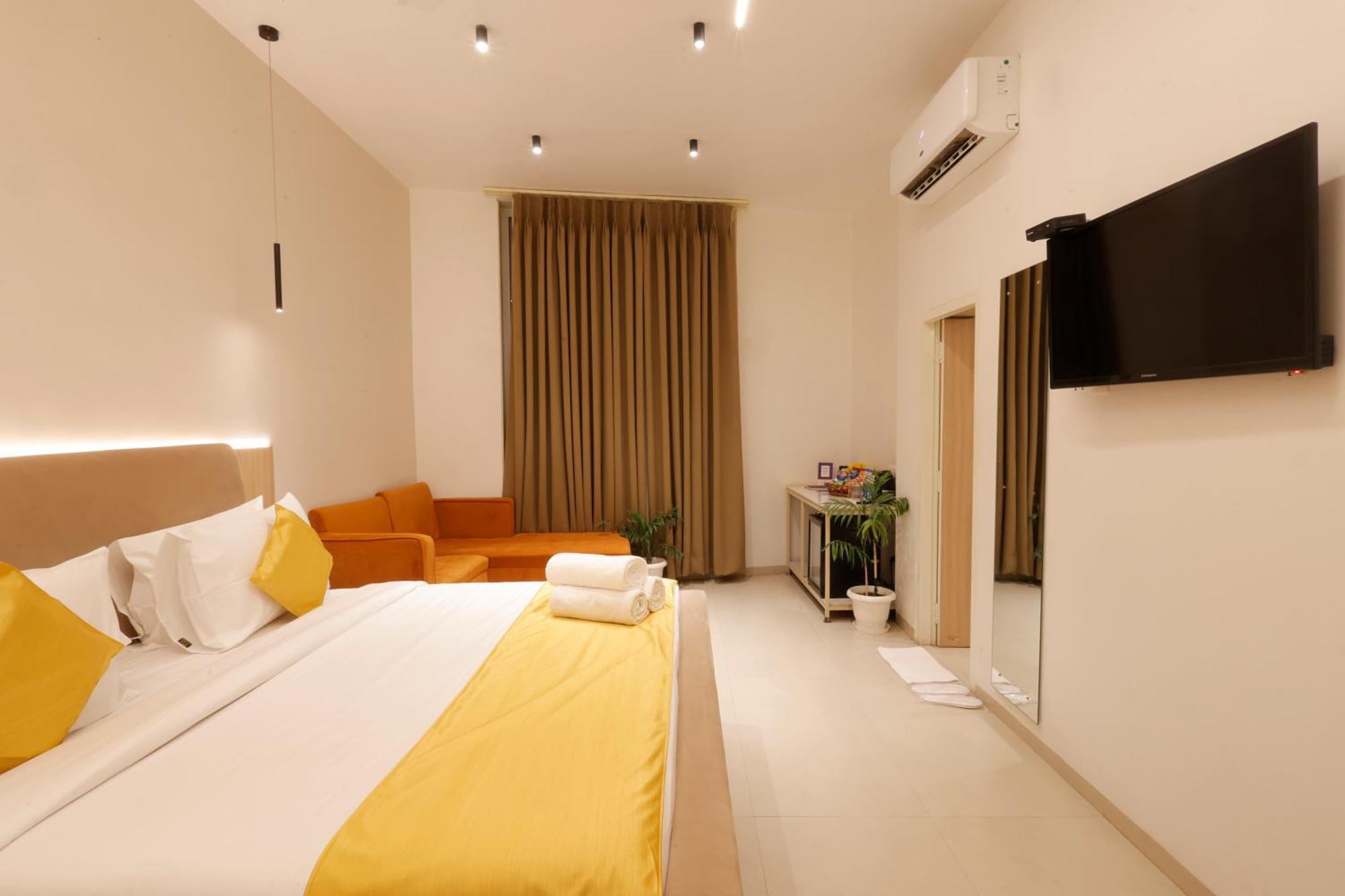 Hotel Varuna Varanasi Dış mekan fotoğraf