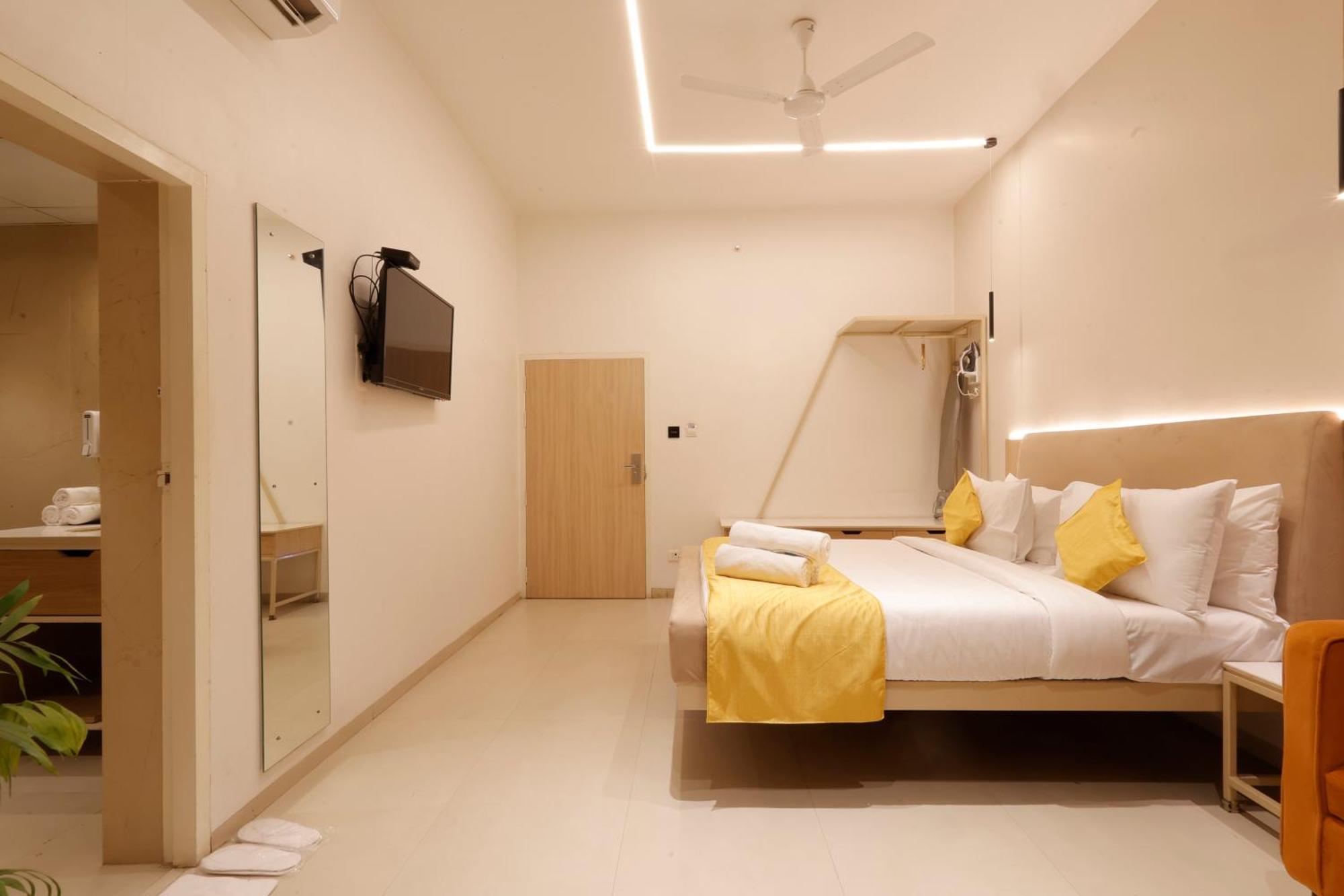 Hotel Varuna Varanasi Dış mekan fotoğraf