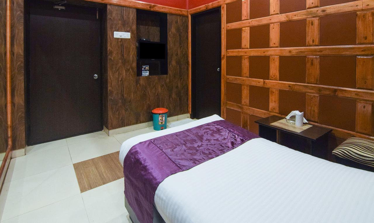 Hotel Varuna Varanasi Dış mekan fotoğraf