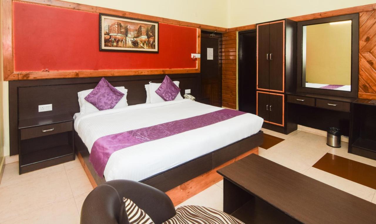 Hotel Varuna Varanasi Dış mekan fotoğraf