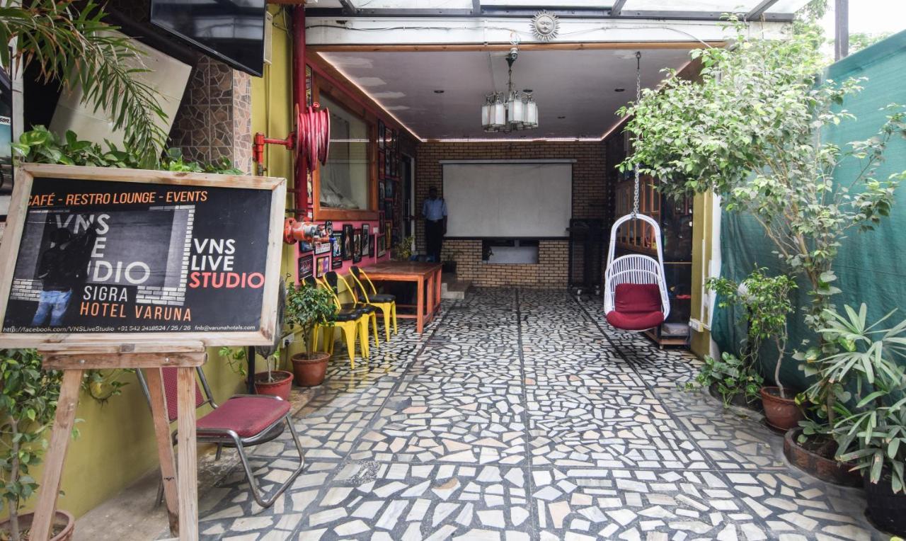 Hotel Varuna Varanasi Dış mekan fotoğraf