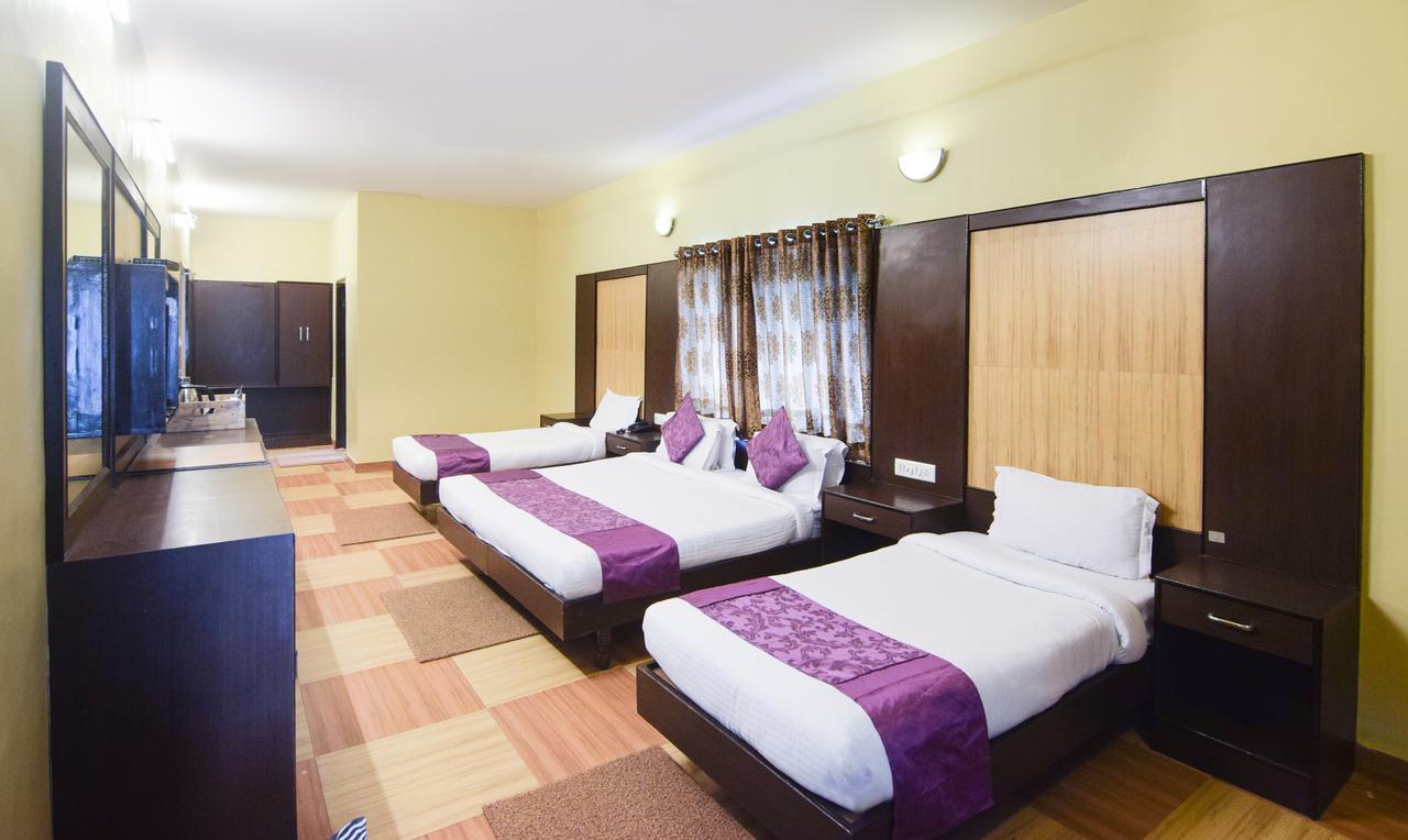 Hotel Varuna Varanasi Dış mekan fotoğraf